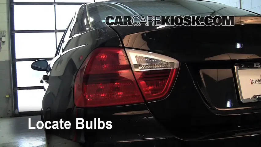 2008 BMW 328xi 3.0L 6 Cyl. Sedan (4 Door) Lights